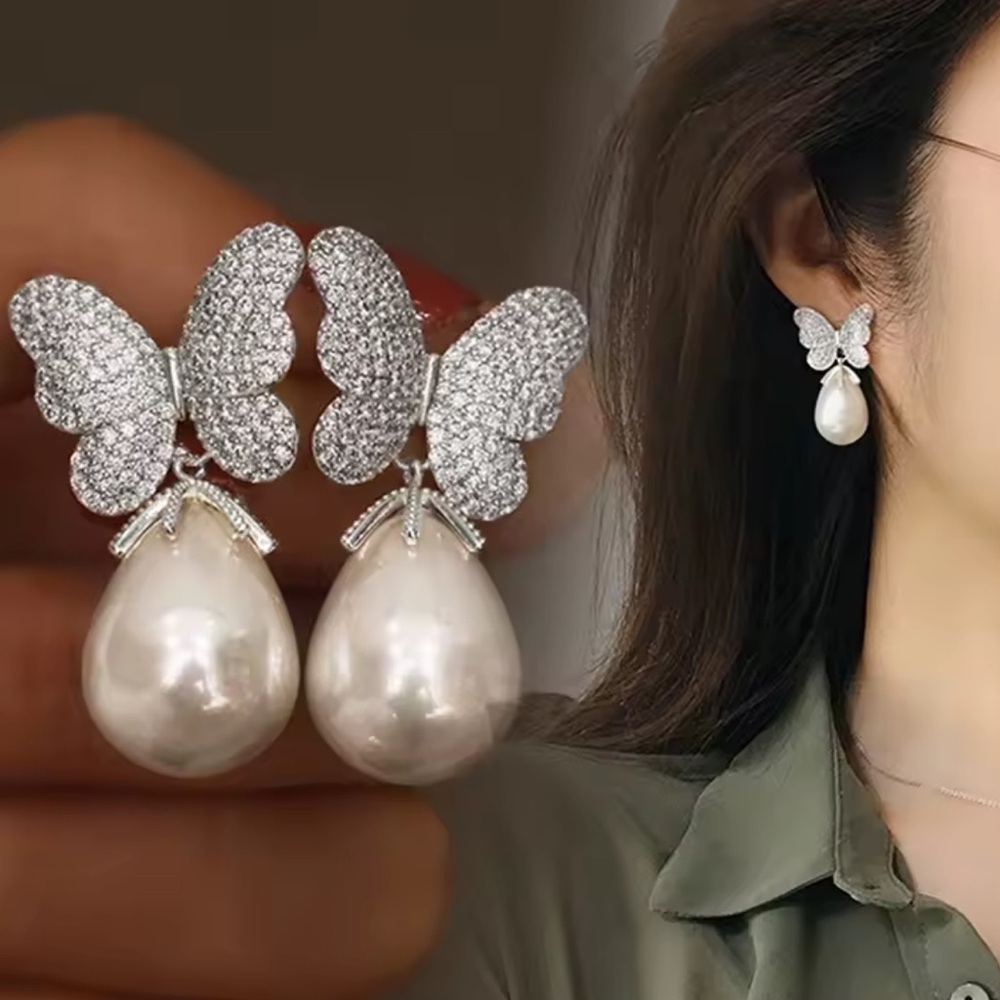 Vintage Butterfly Pearl Timeless Earrings - Picture 4 of 6